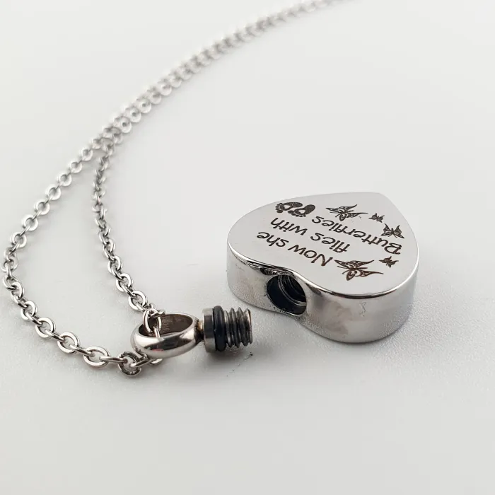 RVS Ashanger – Hart met Kersenbloesem Gravure en Tekst "Forever in my heart" - Gedenksieraad - view 2