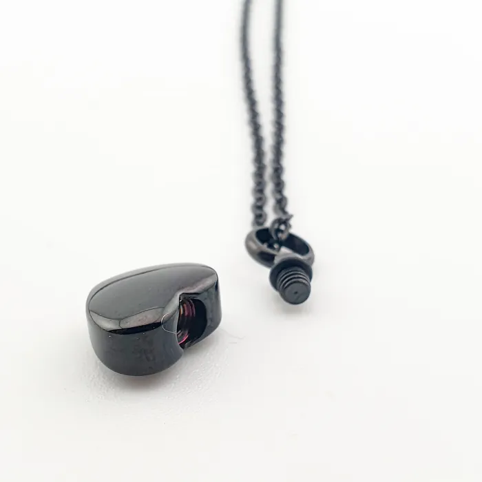 Ashanger met ketting - Hartje - Zwart - RVS - Gedenksieraad - view 2