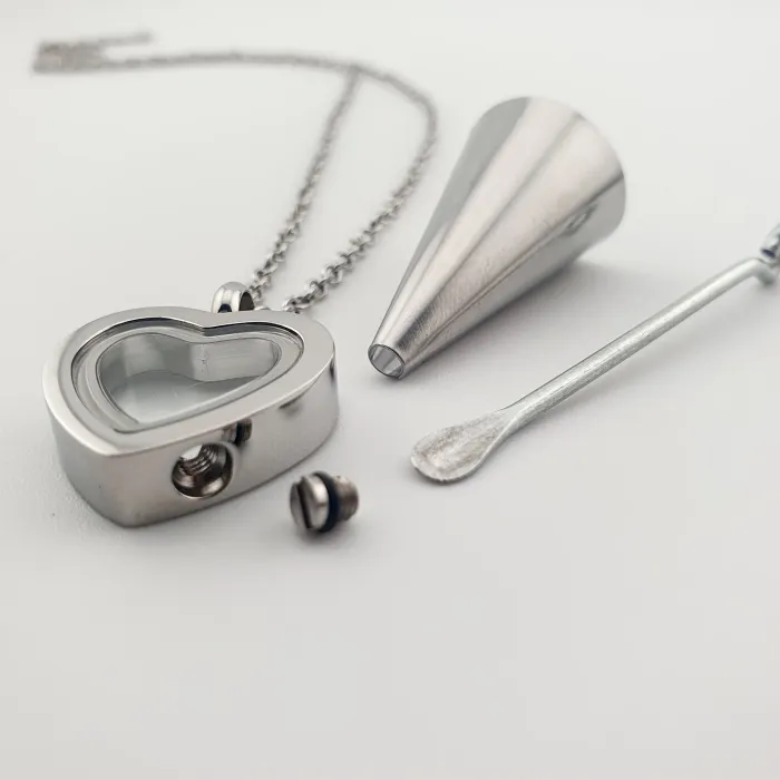 RVS Ashanger – Hart met Glazen Venster - Gedenksieraad - view 3