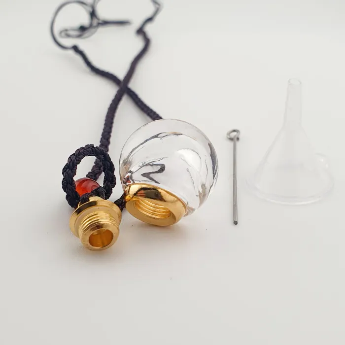 Glazen Ashanger – Gouden Warmte - Gedenksieraad - view 3