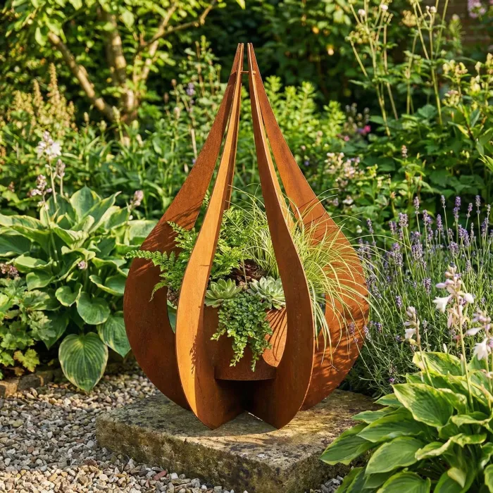 Cortenstaal Urn Tuin Ornament 'Teardrop' - view 2