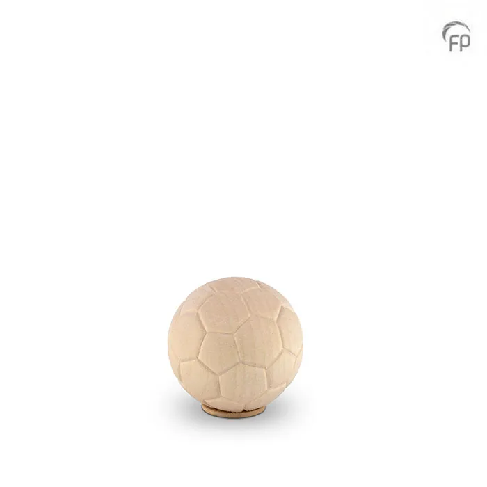 Houten keepsake voetbal — lindehout (sport-thema) - view 1