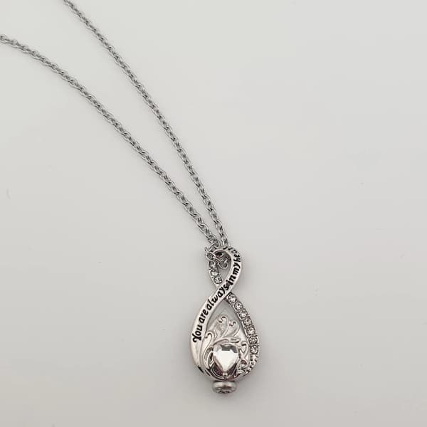 Infinity Keepsake Hanger met Hart – RVS Zilver - Gedenksieraad